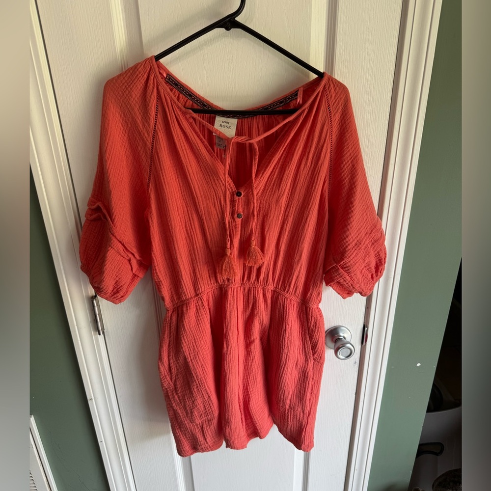 Knox‎ rose size medium peach romper NWT